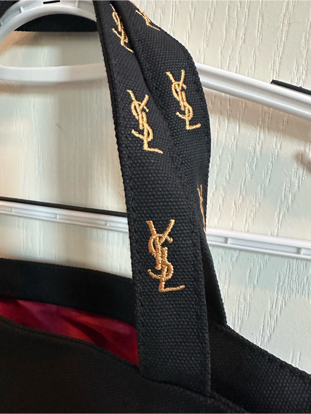 YSL Beauty Parfums Black Tote Bag – NEW Hot Pink Silky Interior - Gift w Purchas - Picture 6 of 16